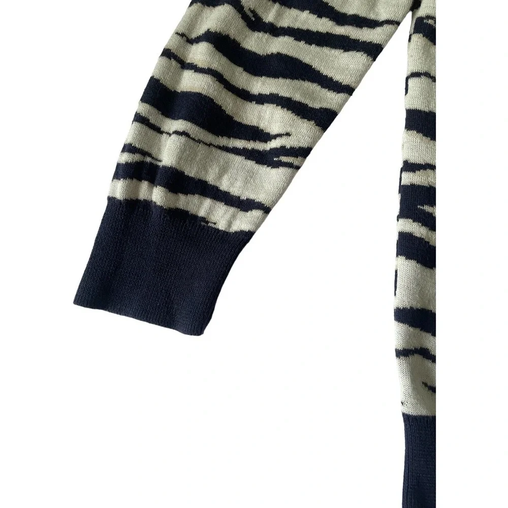 Ann Taylor Knit Jacket Women's Size‎ XS Black & White Zebra Print Full Zip